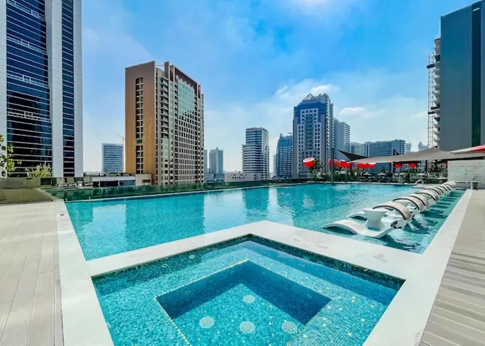 City Retreat Mag 318,Downtown Dubai 5 Minutes Walk To Dubai Mall