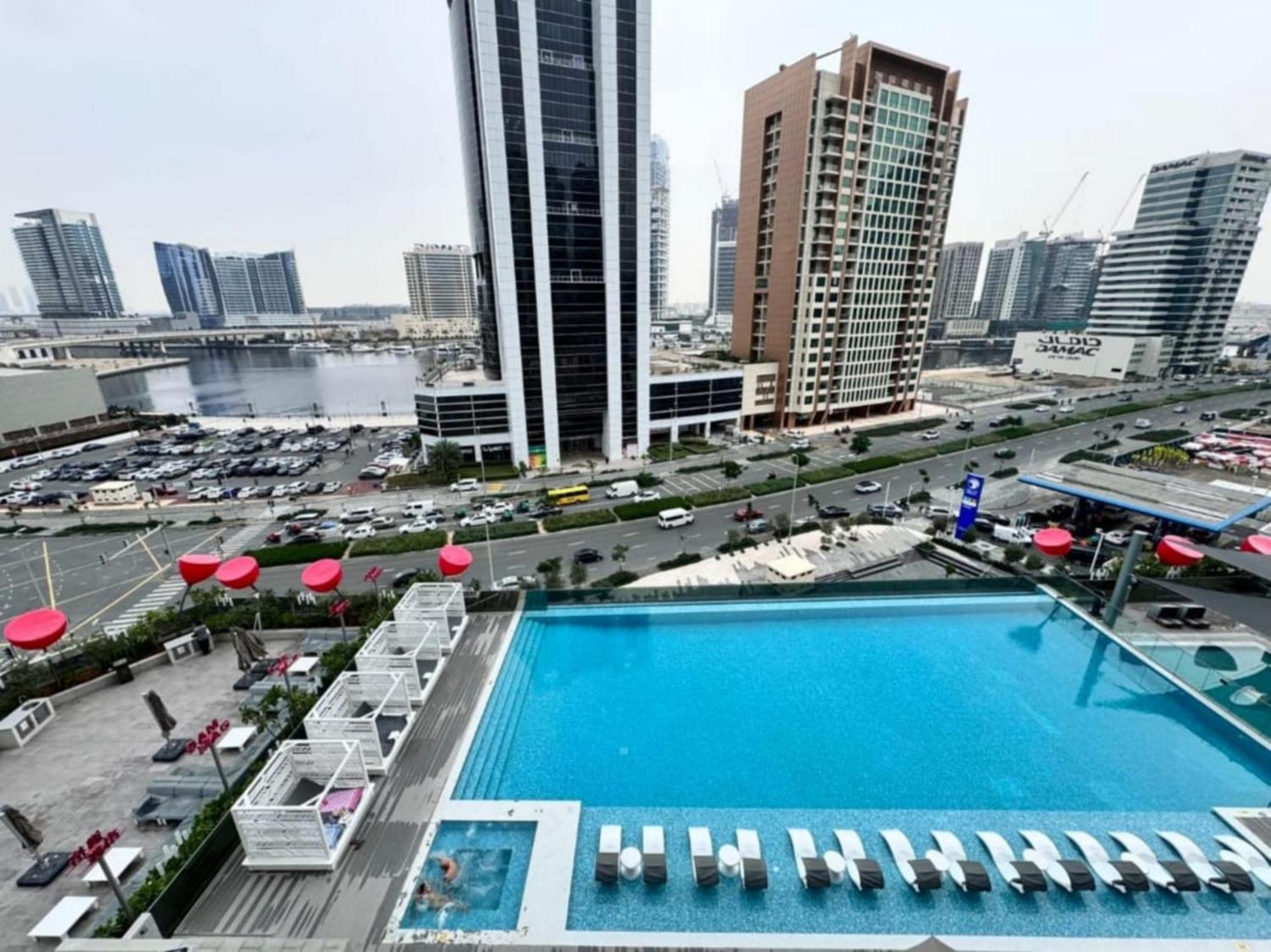 Retreat Mag 318,downtown 5 Minutes Walk To Mall دبي